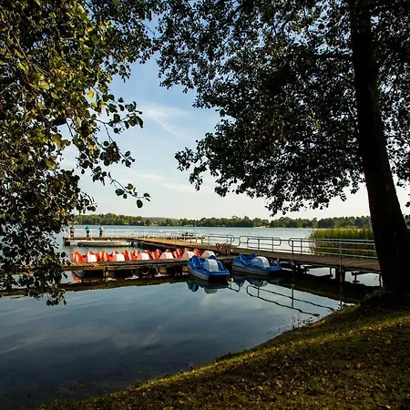 Resort Ow Inter Piast Kalbornia - Z Wlasna Plaza Z Kapieliskiem I Przystania Dąbrówno