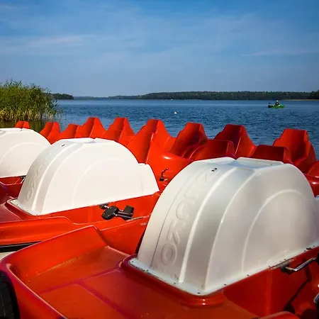 Resort Ow Inter Piast Kalbornia - Z Wlasna Plaza Z Kapieliskiem I Przystania Dąbrówno