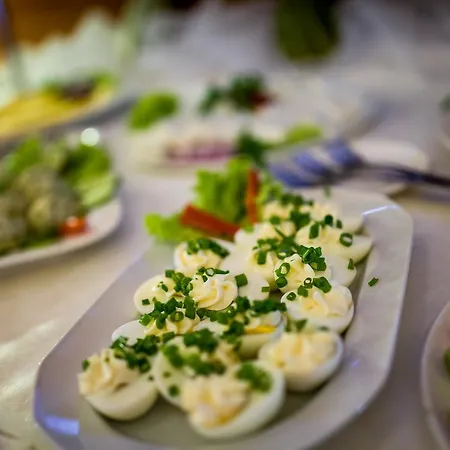 Feriested Ow Inter Piast Kalbornia - Z Wlasna Plaza Z Kapieliskiem I Przystania