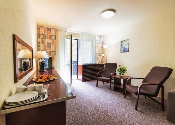 Ow Inter Piast Kalbornia - Z Własną Plażą Z Kąpieliskiem I Przystanią Ośrodek wypoczynkowy Dąbrówno