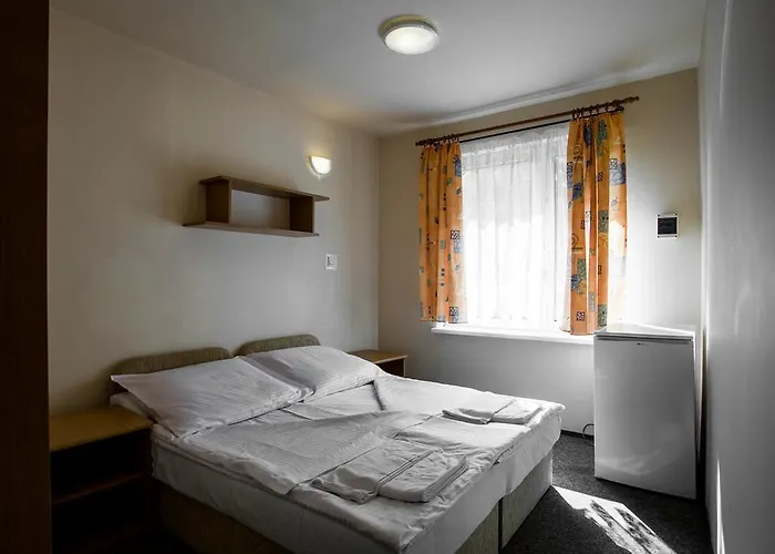 Ow Inter Piast Kalbornia - Z Własną Plażą Z Kąpieliskiem I Przystanią Ośrodek wypoczynkowy Dąbrówno