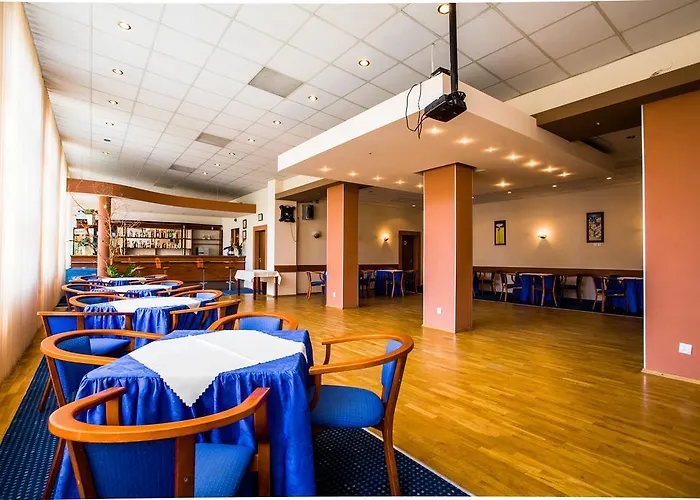 Ow Inter Piast Kalbornia - Z Własną Plażą Z Kąpieliskiem I Przystanią