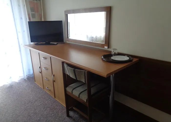 Ow Inter Piast Kalbornia - Z Własną Plażą Z Kąpieliskiem I Przystanią Ośrodek wypoczynkowy Dąbrówno