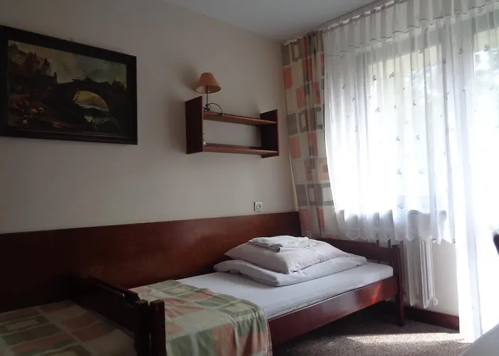 Ośrodek wypoczynkowy Ow Inter Piast Kalbornia - Z Własną Plażą Z Kąpieliskiem I Przystanią