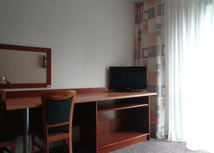 Ow Inter Piast Kalbornia - Z Własną Plażą Z Kąpieliskiem I Przystanią